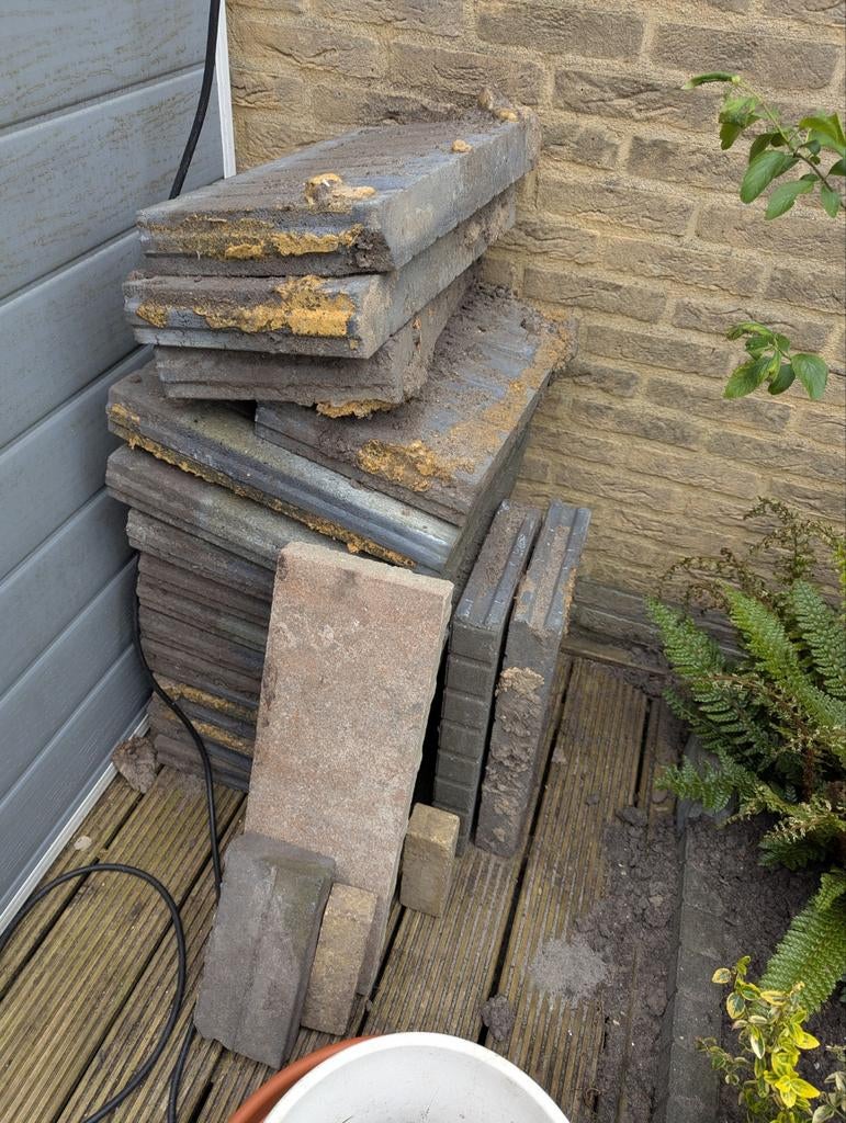 Gratis bloembak border, Ophalen of Verzenden, Gebruikt, Beton, Terrastegels