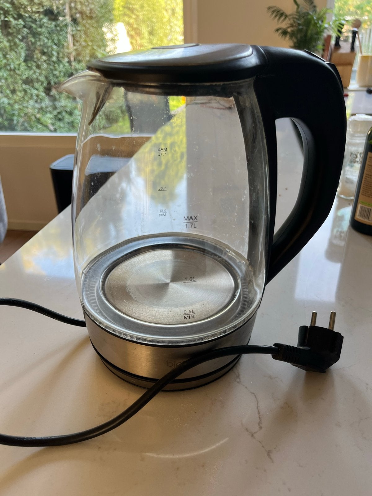 Blokker waterkoker, 1 tot 2 liter, Ophalen, Gebruikt