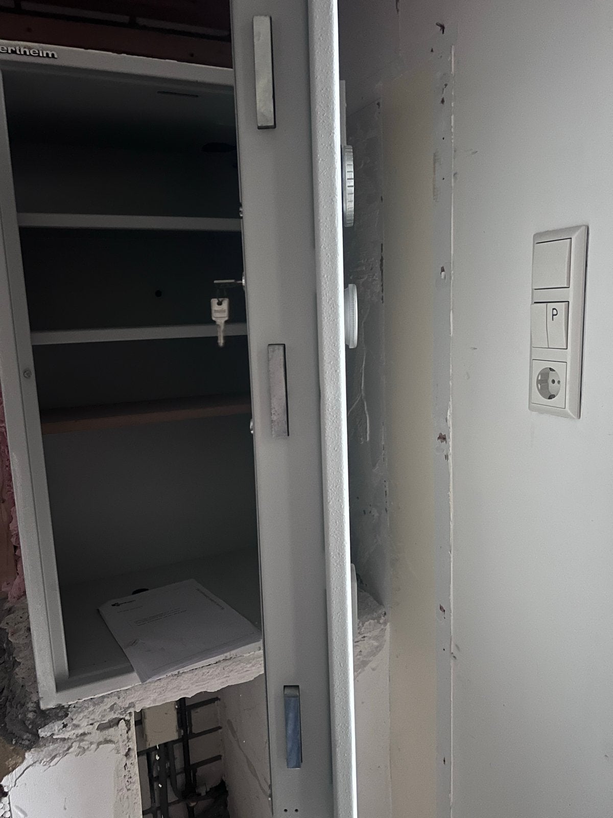 Wertheim Kluis met Elektronisch Cijferslot - BMT1000, Ophalen, Gebruikt, Brandkast