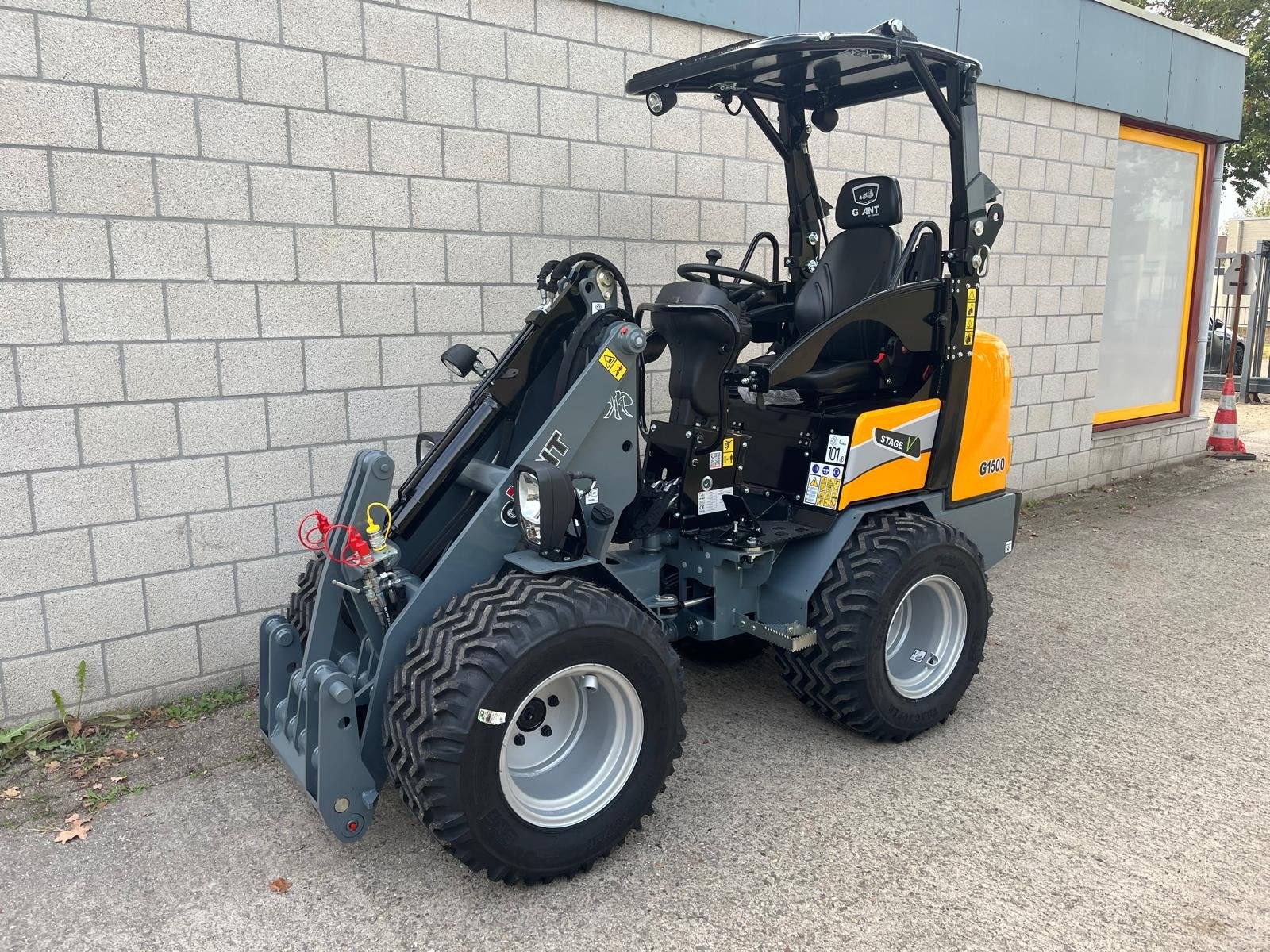 Giant G1500 (bj 2026), Wiellader of Shovel