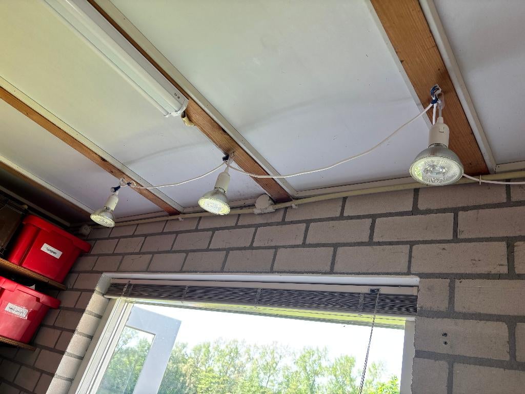 3 lampen voor boven een werkplek of werkbank, Led-lamp, Minder dan 30 watt, Zo goed als nieuw, E27 (groot)