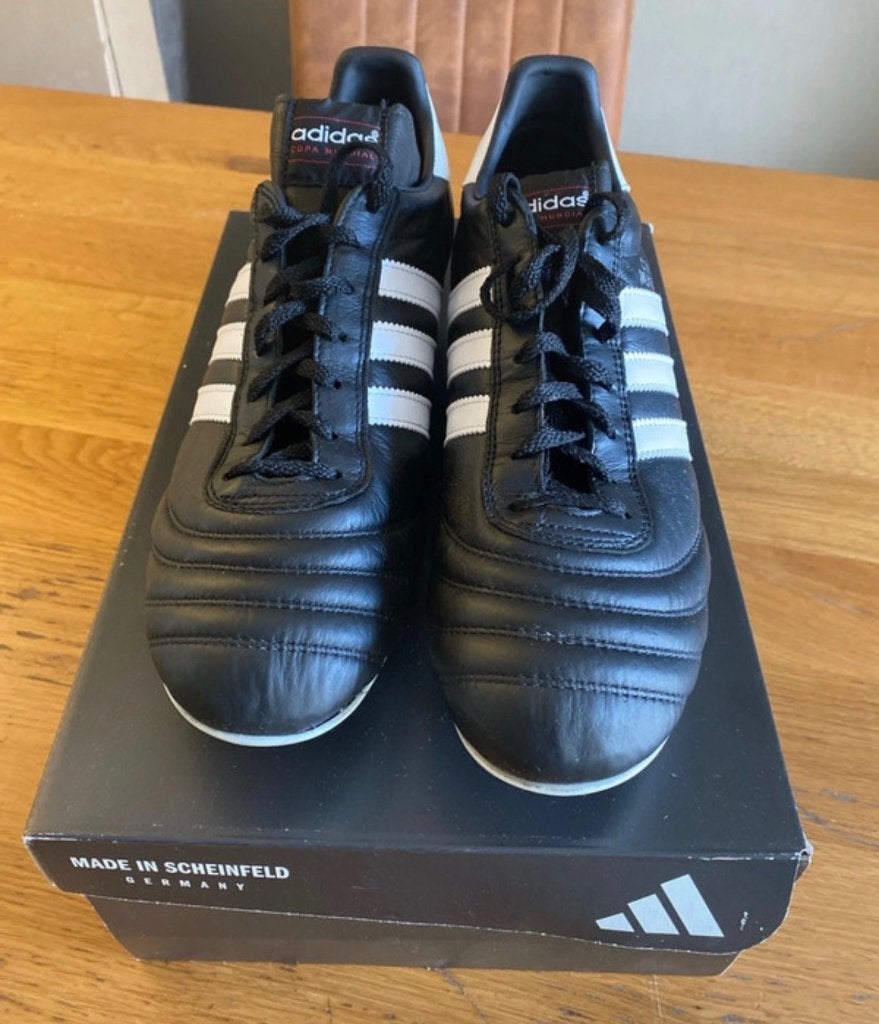 Voetbalschoenen maat 44, Schoenen, Maat L, Ophalen of Verzenden, Zo goed als nieuw