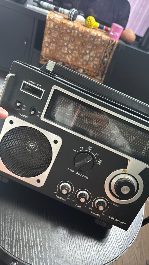 Goldfunk Vintage Radio - Wereldontvanger, Audio, Tv en Foto, Radio's, Ophalen, Gebruikt, Wereldontvanger