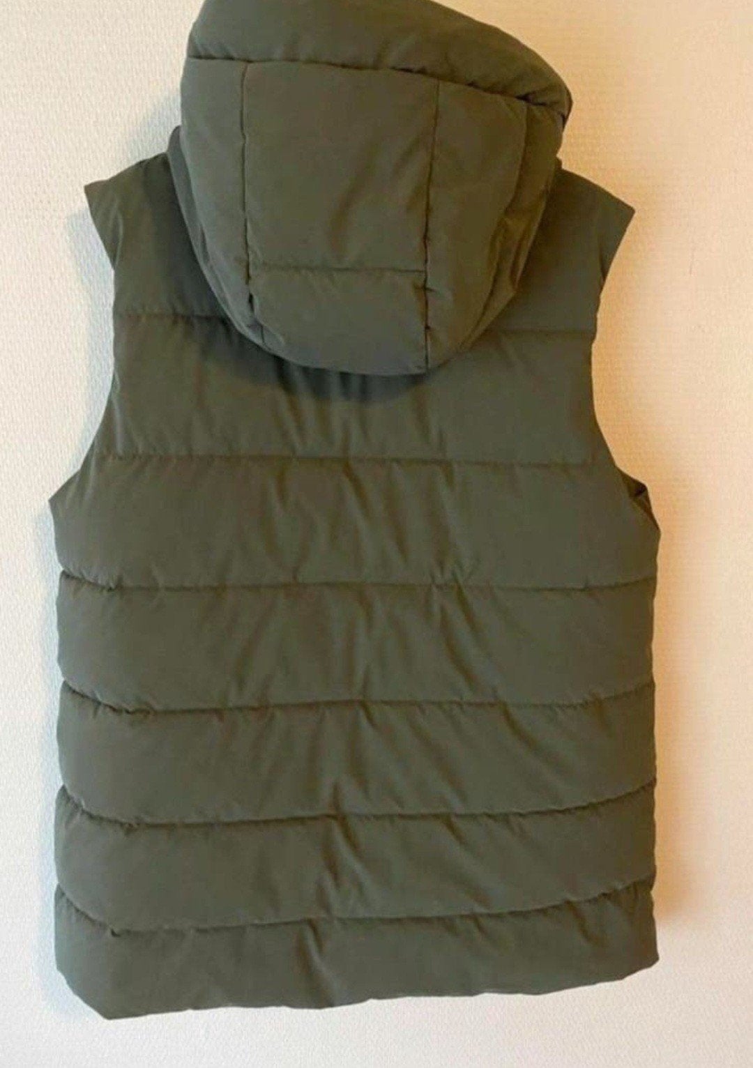 Nieuw! Verz.€3.49 Groene Bodywarmer van ZARA Maat 42-44 / XL, Ophalen of Verzenden, Nieuw, Groen