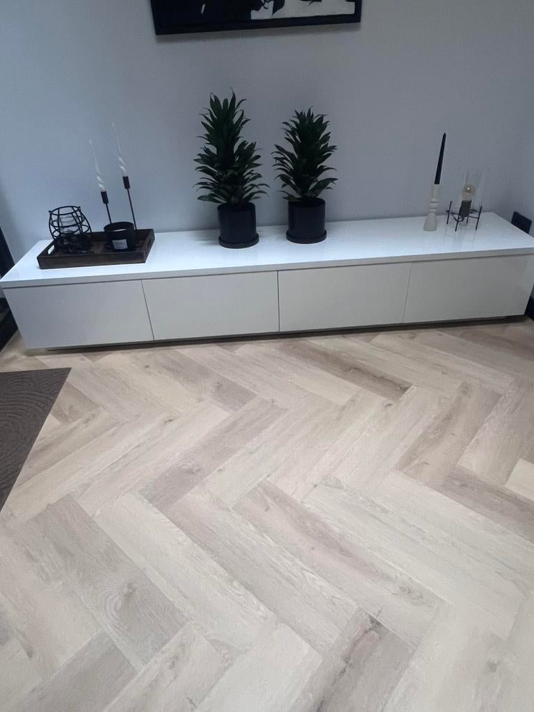 Tv kast of dressoir, Huis en Inrichting, Kasten | Dressoirs, Ophalen, Zo goed als nieuw, 25 tot 50 cm, 200 cm of meer