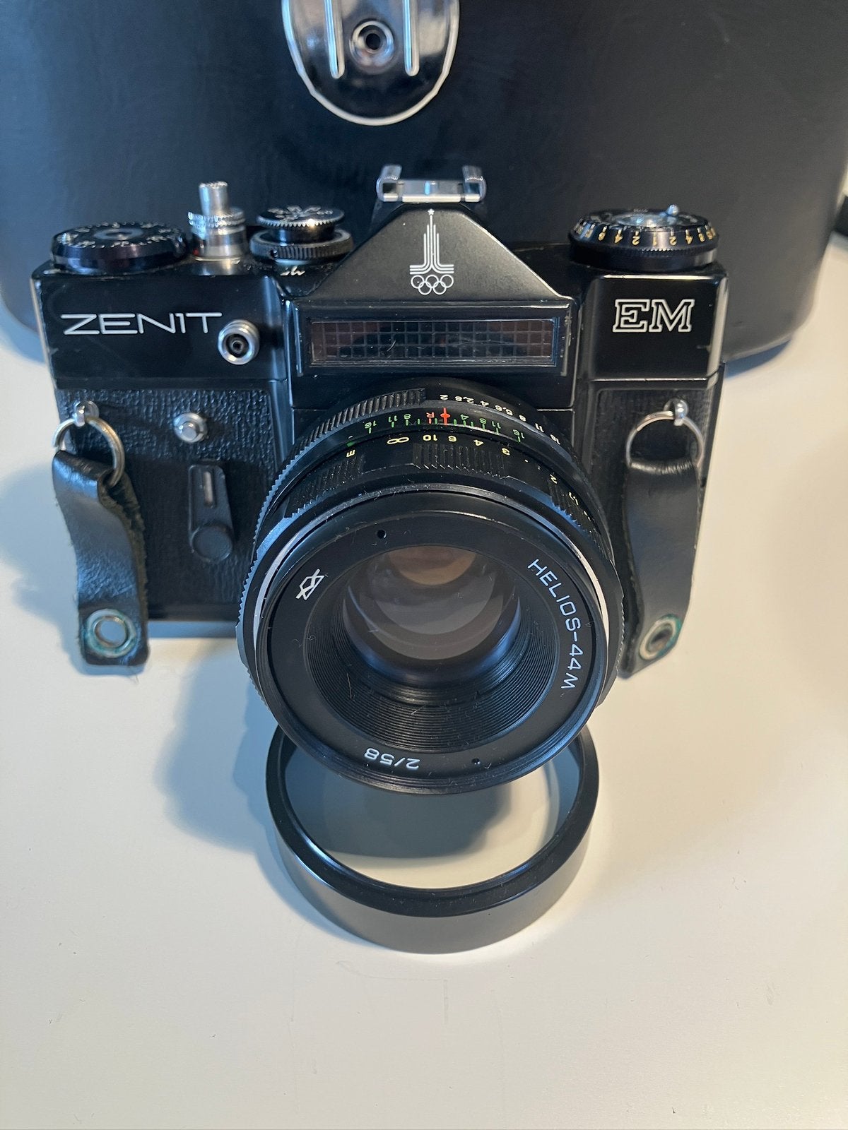 Zenit-EM "Olympic Edition" 1979 complete set met koffer, Audio, Tv en Foto, Ophalen of Verzenden, Zo goed als nieuw, Spiegelreflex