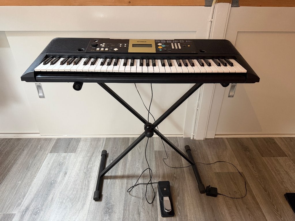 Yamaha ypt 220 keyboard, Ophalen, Yamaha, Met standaard, 61 toetsen