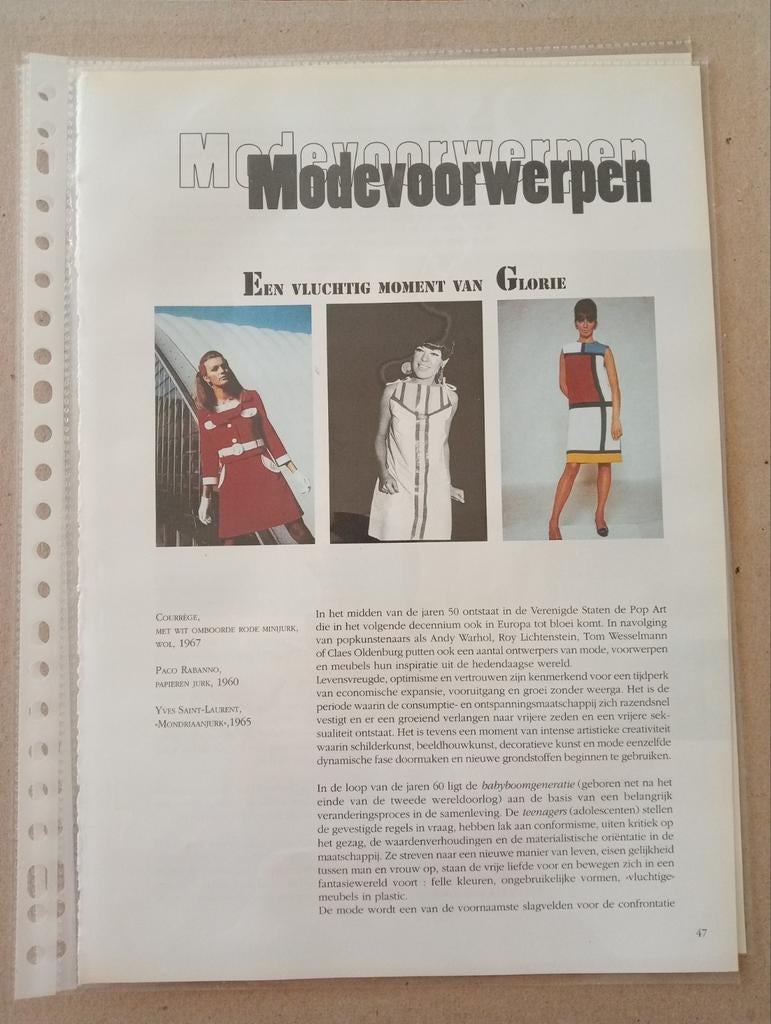 Zanotta Yves Saint Laurent Paco Rabanne Courrege Mary Quant, Boeken, Ophalen of Verzenden, Zo goed als nieuw, Mode algemeen