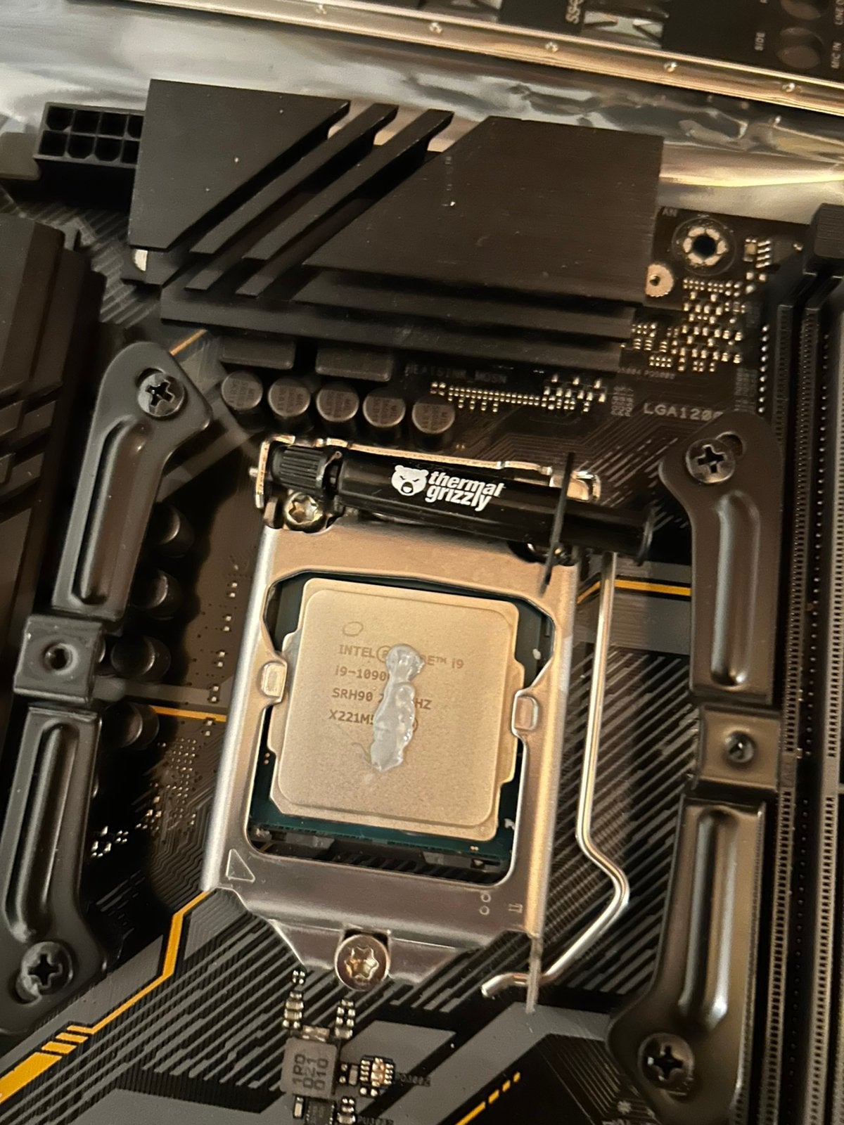 Foto 19 van GAME PC intel i9 !,32GB,1TB,850wat 80+ Platinum,RTX2070Super
