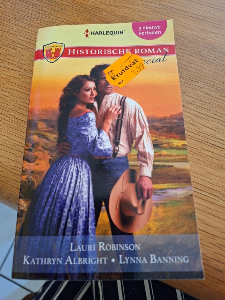 Harlequin, historische roman 3 nieuwe verhalen, Ophalen of Verzenden