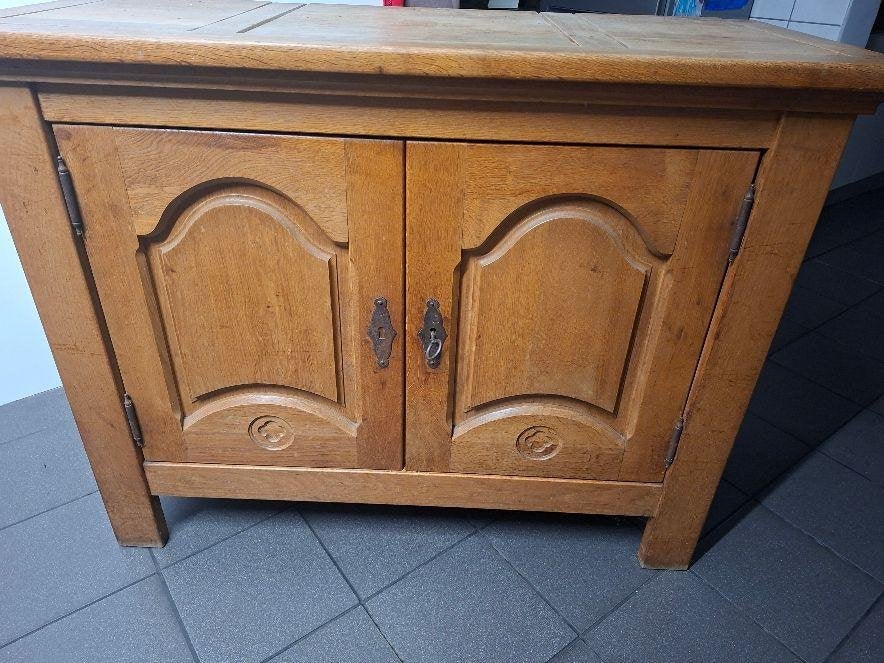 eiken 2 deurs kastje, Ophalen, Met plank(en), Gebruikt, 100 tot 150 cm