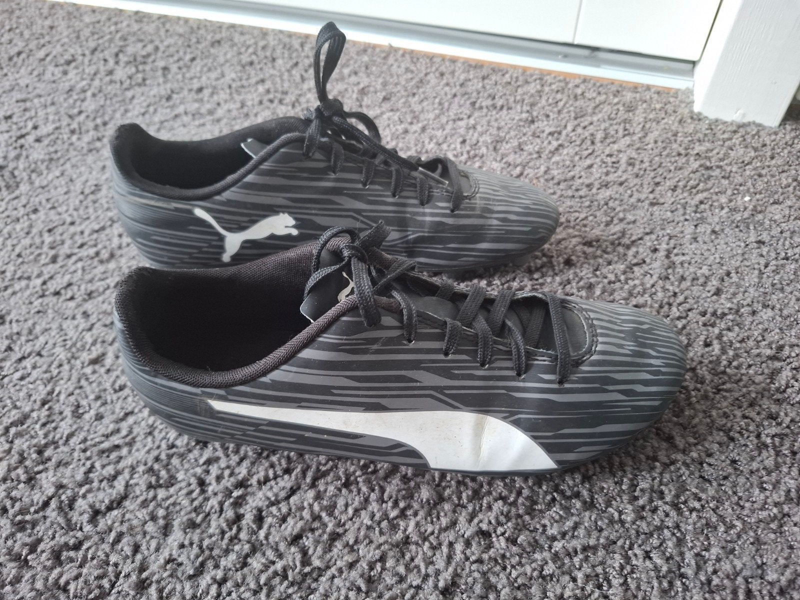 Puma Voetbalschoenen Maat 41 - Zwart/Grijs, Maat XS of kleiner, Ophalen of Verzenden, Gebruikt, Schoenen