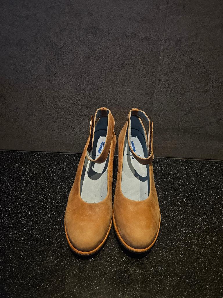 Ballerina/bandschoen van WOLKY maat 41 sleehak 6cm zgan, Wolky, Bruin, Zo goed als nieuw, Ballerina's