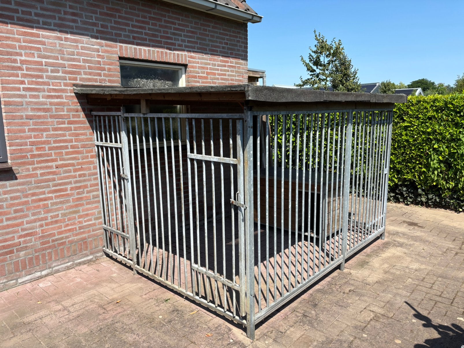 Honden buiten hok B220 x L267 x H165., Dieren en Toebehoren, Hondenhokken, Ophalen, Gebruikt, 110 cm of meer, 100 cm of meer
