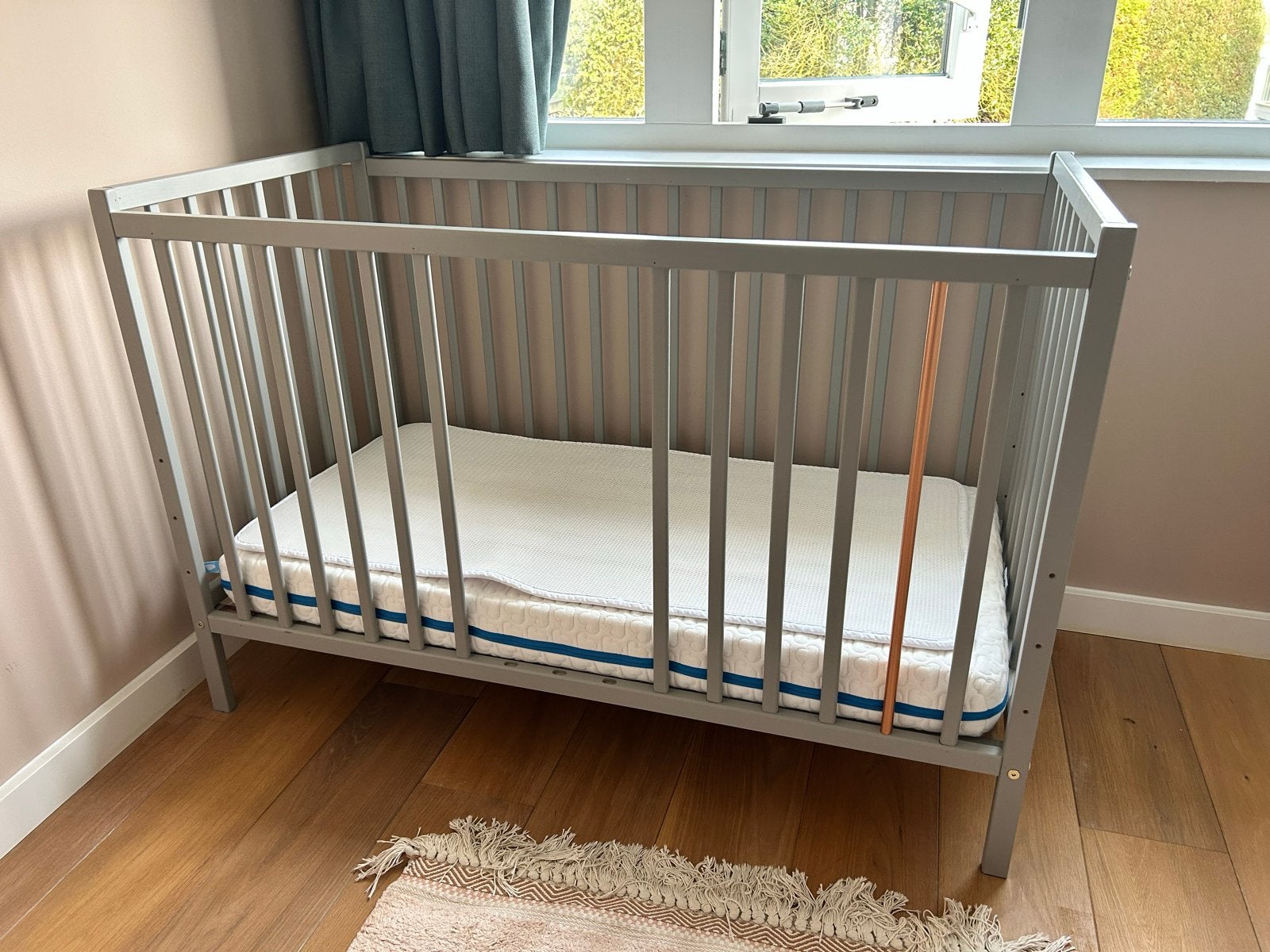 Woodies ledikant 60x120 (met matras en Aerosleep topper), Ophalen, 140 tot 160 cm, Zo goed als nieuw, Matras