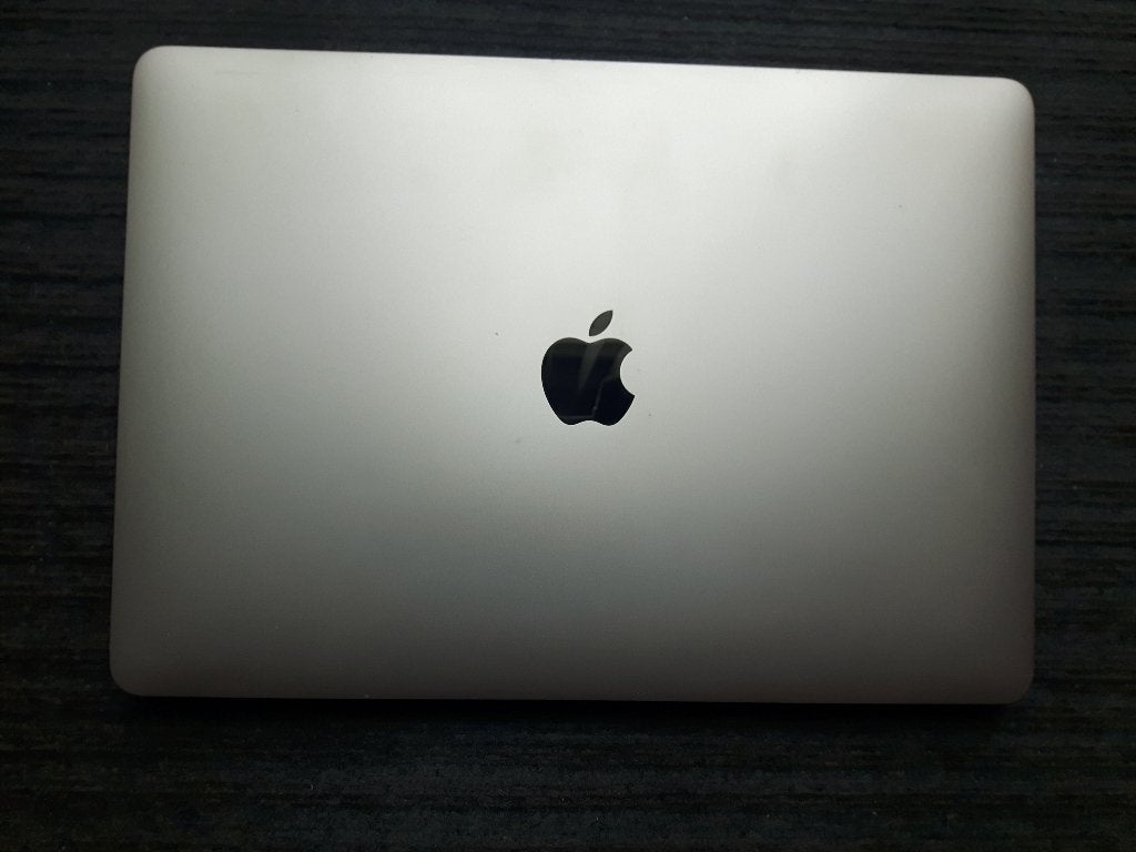 macbook air a2179 defect, Computers en Software, Apple Macbooks, Ophalen, 256 GB, 2 tot 3 Ghz, Qwerty