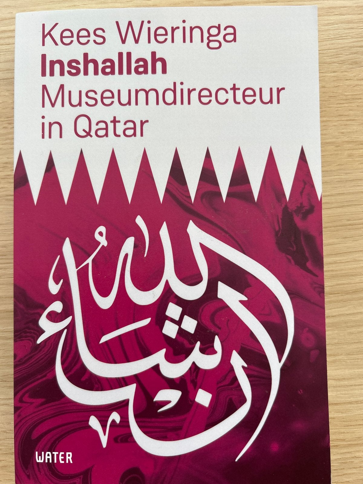 Kees Wieringa Inshallah Museumdirecteur in Qatar, Boeken, Ophalen of Verzenden, Zo goed als nieuw, Kunst en Cultuur