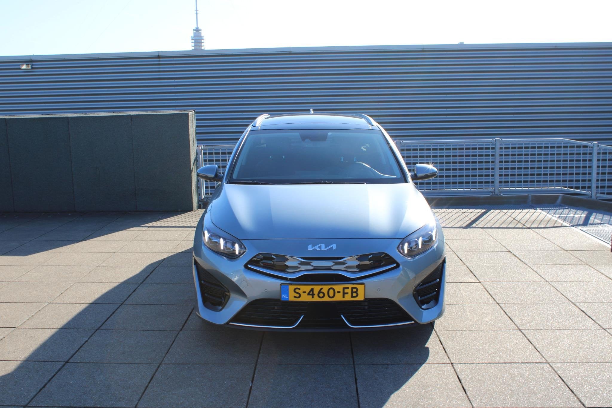 Kia Ceed Sportswagon 1.6 GDI PHEV ExecutiveLine AUTOMAAT PLU, Auto's, Dealer onderhouden, Gebruikt, Zilver of Grijs, 84 €/maand