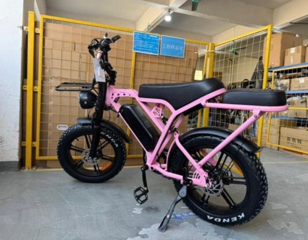 Fatbike Xoui v20 pro - Roze E-bike met dikke banden, Zo goed als nieuw, 51 tot 55 cm, 50 km per accu of meer, Ophalen