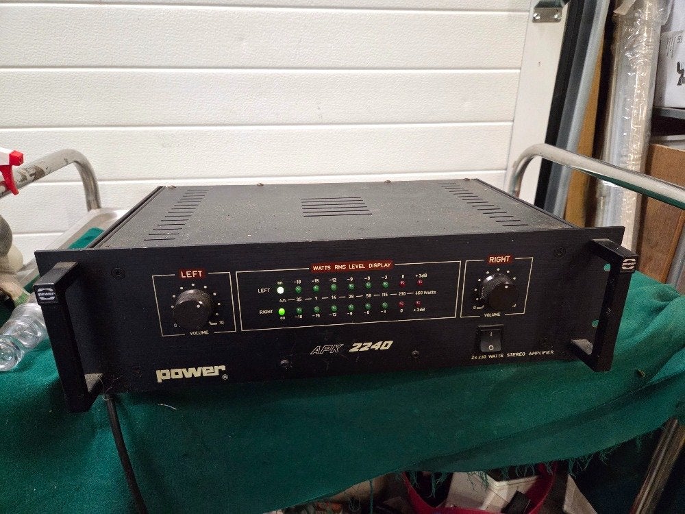 versterker power APK2240 amplifier, Ophalen of Verzenden, 'T Olde Gre-j, Info@toldegrej.nl, Endepoelstraat 20f Didam