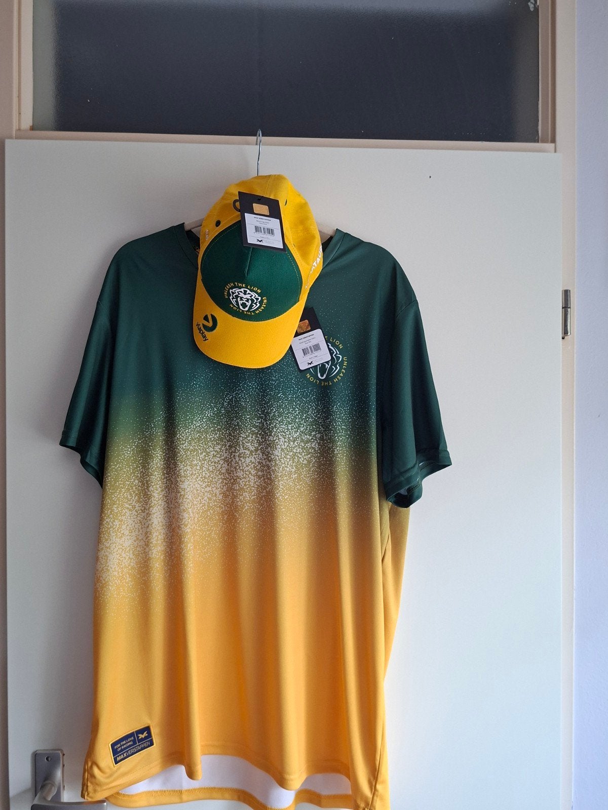 max verstappen shirt + petje, Meerkleurig, Nieuw, Ophalen of Verzenden, Overige maten