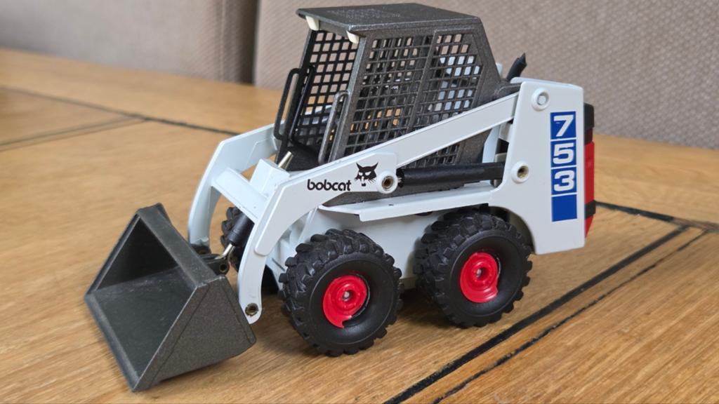 Bobcat 753 model Schuco 1:19, Verzenden, Gebruikt, Tractor of Landbouw