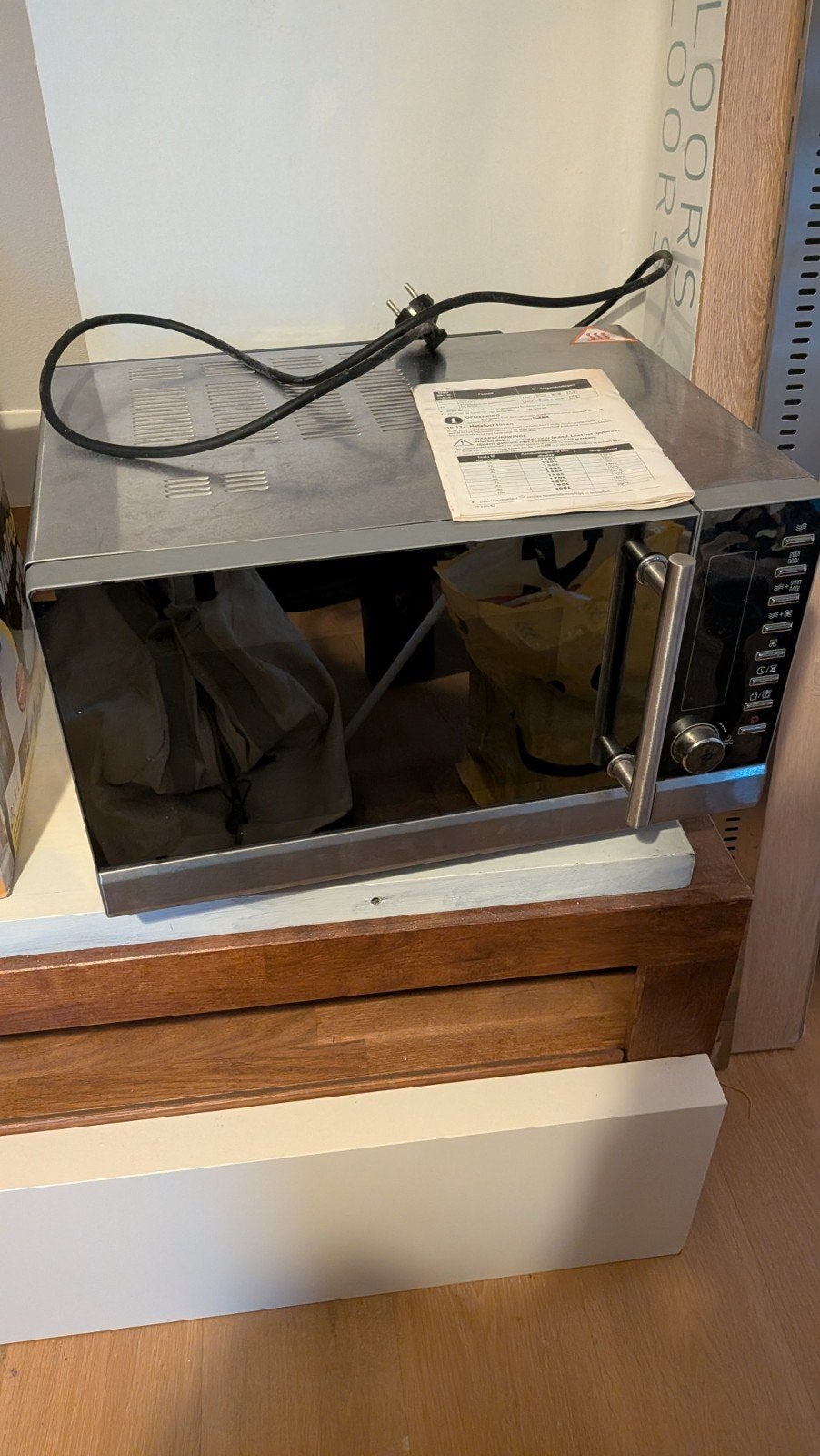 Quigg MD 16500 Combimagnetron - Vrijstaand, Ophalen, Combimagnetron, Gebruikt, Draaiplateau