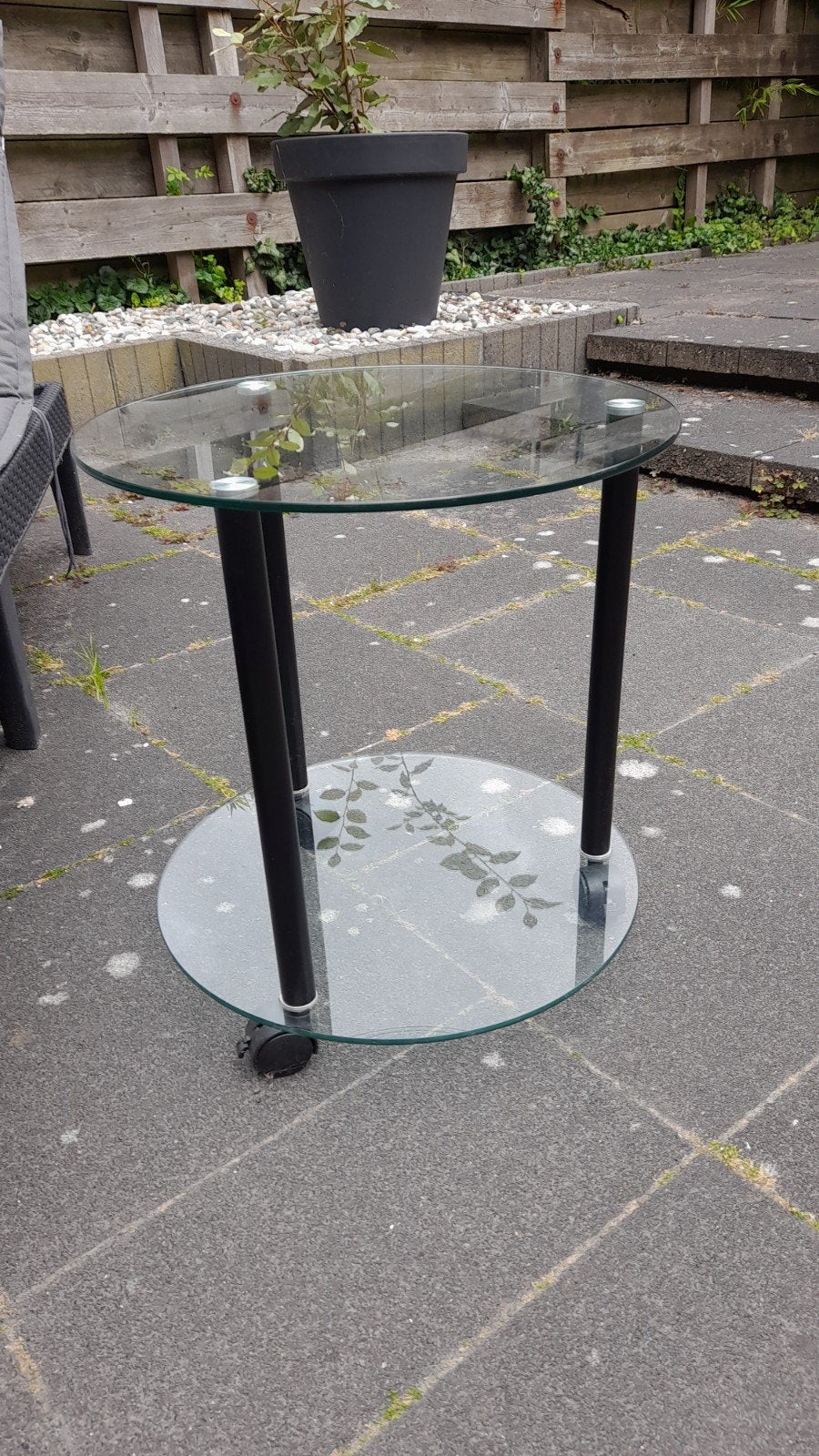 Bijzettafel glas, op wieltjes, Ophalen, Rond, Minder dan 55 cm, 45 tot 60 cm