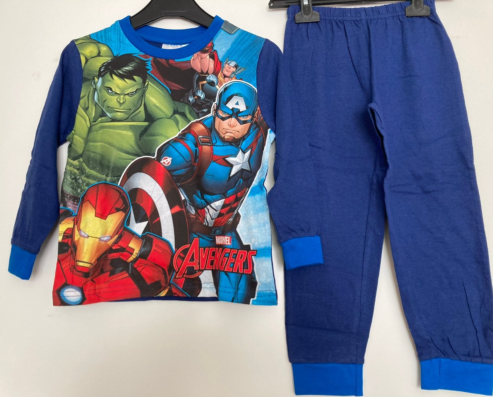 Nieuw pyjama Avengers Marvel blauw maat 98, Ophalen of Verzenden, Nieuw, Jongen, Nacht- of Onderkleding