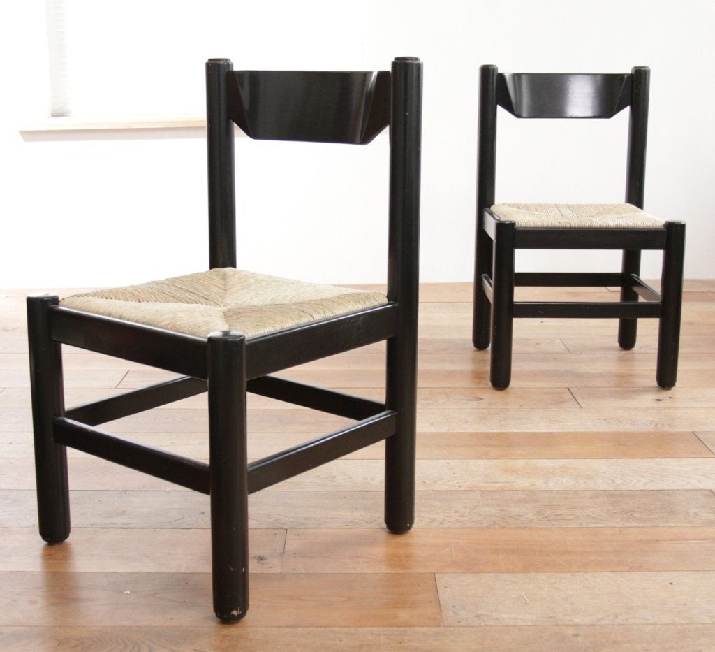 Set van 2 zwarte biezen stoelen Magistretti/Perriand stijl, Huis en Inrichting, Ophalen, Gebruikt, Twee, Zwart