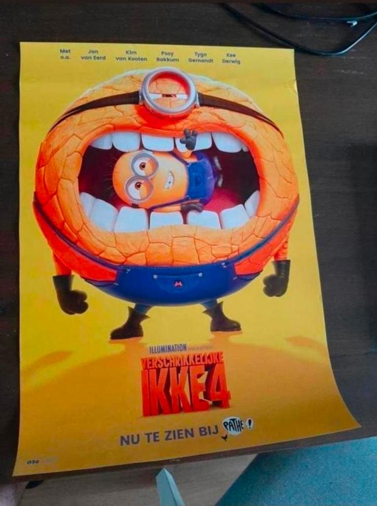 Dispicable Me 4 poster. Verschrikkelijke Ikke 4. Minions., Ophalen of Verzenden, Zo goed als nieuw, Film, Poster