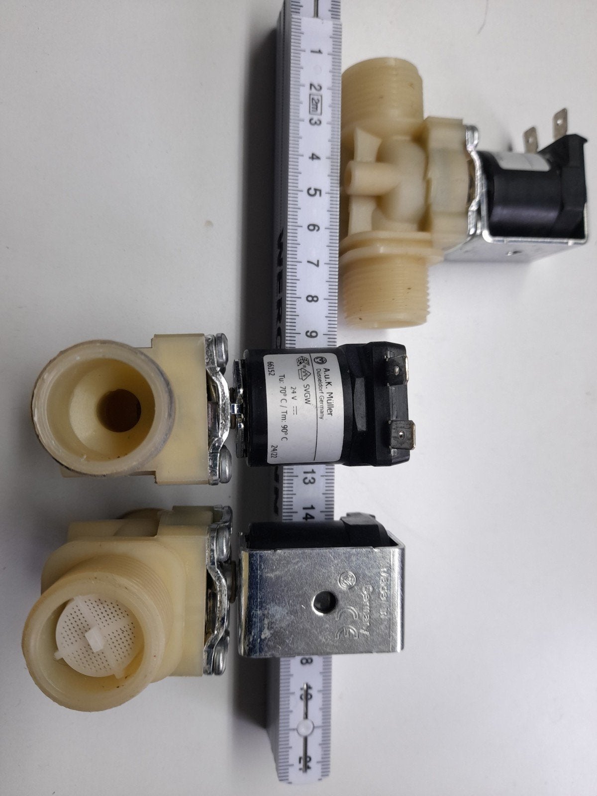 A.u.K. Müller magneetventiel 24V - 3 stuks, Ophalen of Verzenden, Gebruikt