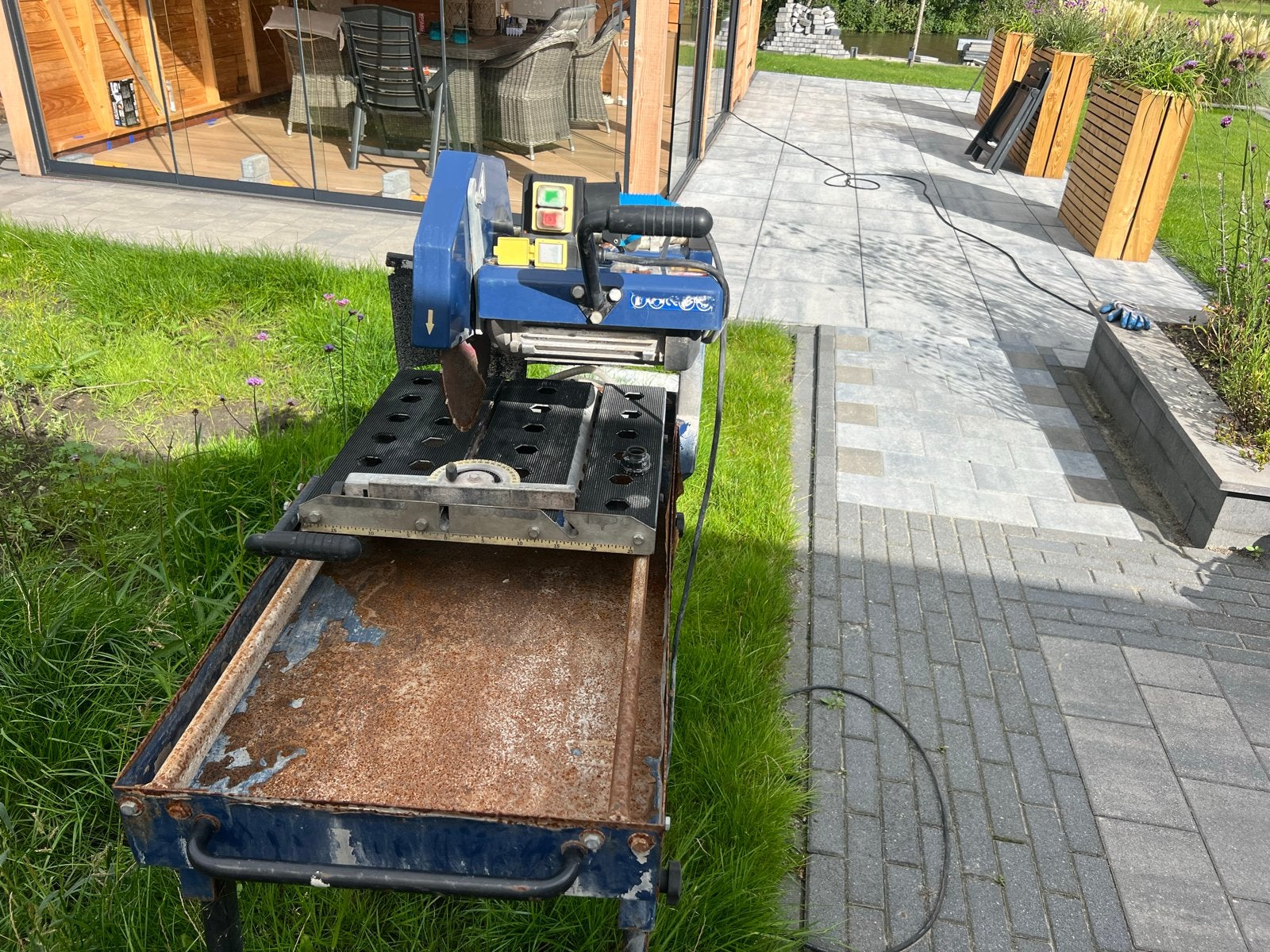 Gebruikte Tegelzaag - Perfect voor Zware Klussen, Doe-het-zelf en Verbouw, Gebruikt, 70 mm of meer, Overige typen, Ophalen of Verzenden