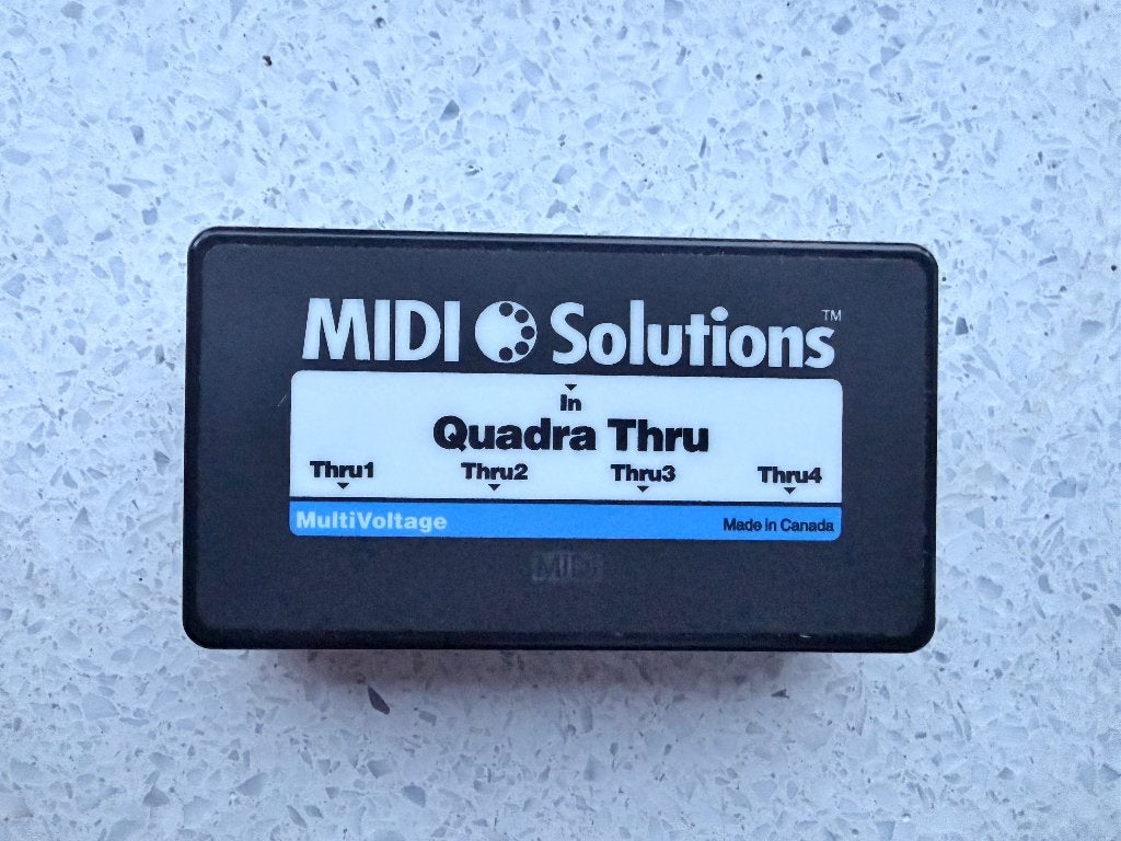 MIDI Solutions Quadra Thru MIDI Splitter, Ophalen of Verzenden, Zo goed als nieuw