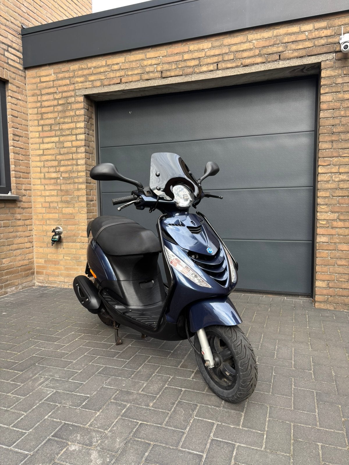 Piaggio zip 4t 2018, Ophalen, Maximaal 45 km/u, Zip, Zo goed als nieuw