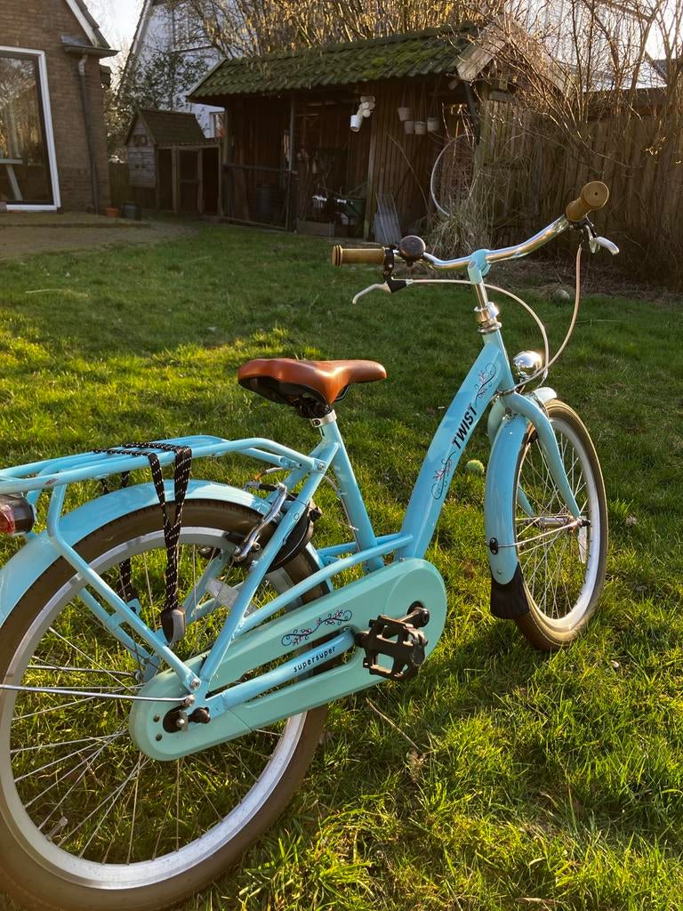 Supersuper Twist 16 inch meisjesfiets, Fietsen en Brommers, Ophalen, Gebruikt, 16 inch, Handrem
