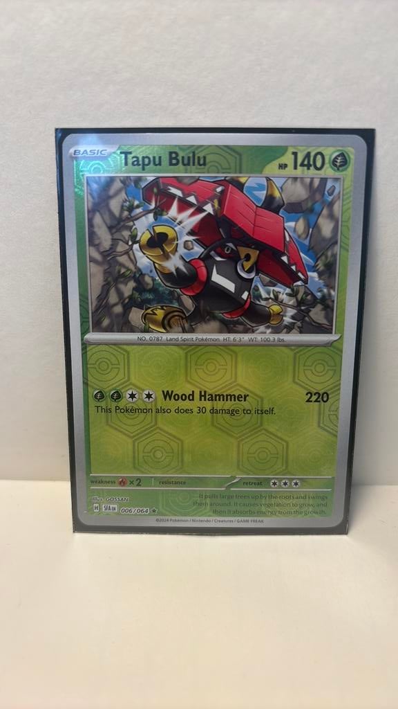 Tapu Bulu 006/064 Shrouded Fable Reverse holo pokemon kaart, Ophalen of Verzenden, Nieuw, Boosterbox