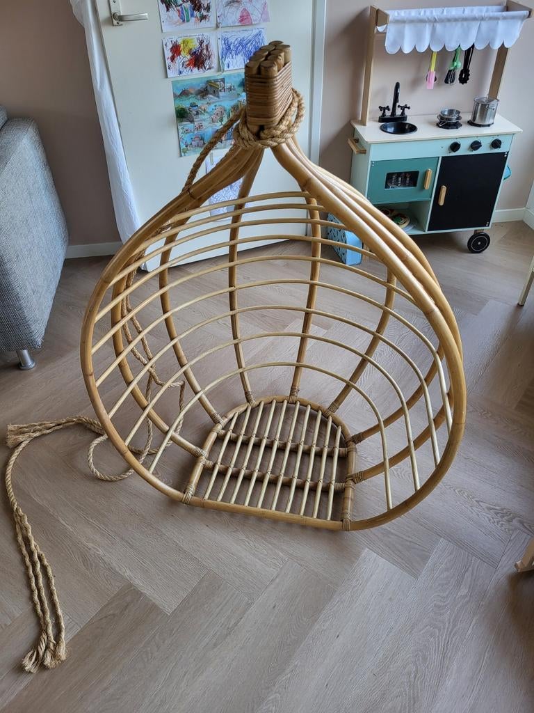Rotan hangstoel, Ophalen, Bruin, Eén