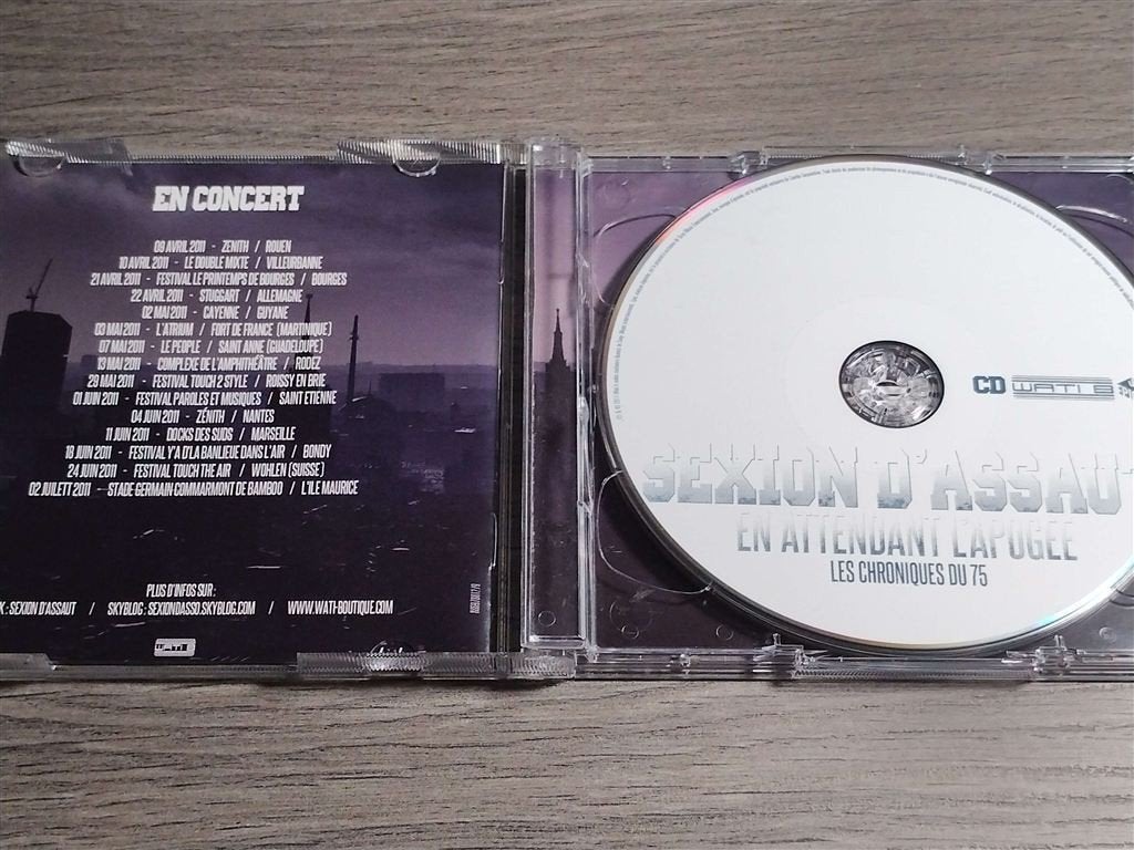 Sexion D\' assaut ‎– En Attendant L\' Apogee [CD + DVD], Ophalen of Verzenden, Zo goed als nieuw