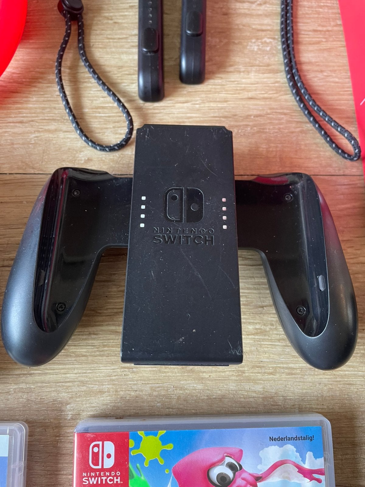 Foto 5 van Nintendo Switch OLED in Top Staat + Spellen + Veel Extra's