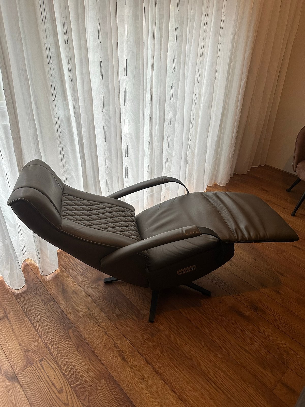 Foto 6 van Elektrische relaxfauteuil - Groen leer