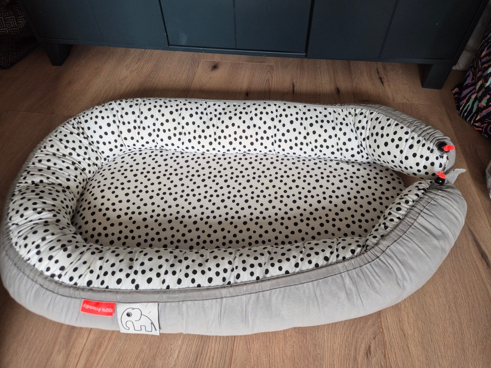 Baby nestje - Wit met stippen - Babypark, Ophalen, Gebruikt, Overige typen