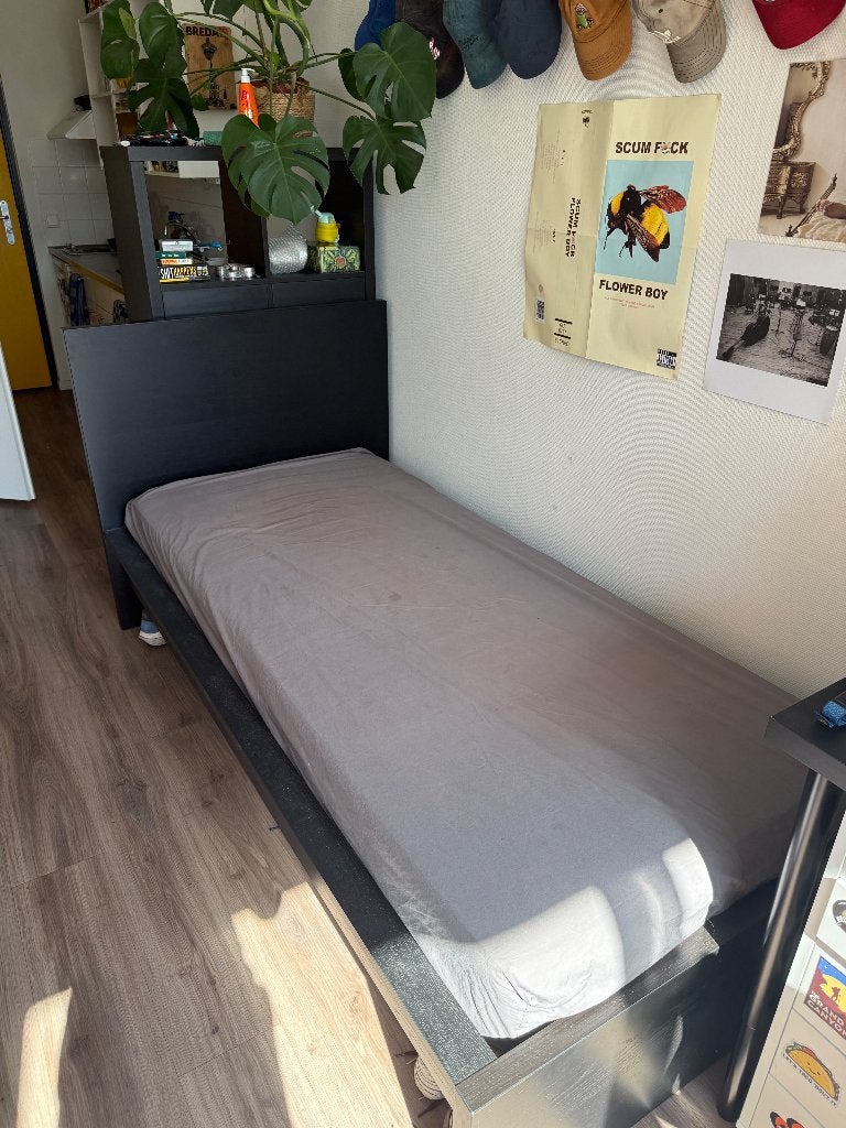 Eenpersoons bed + matras, Huis en Inrichting, Ophalen, Gebruikt, 90 cm, Eenpersoons