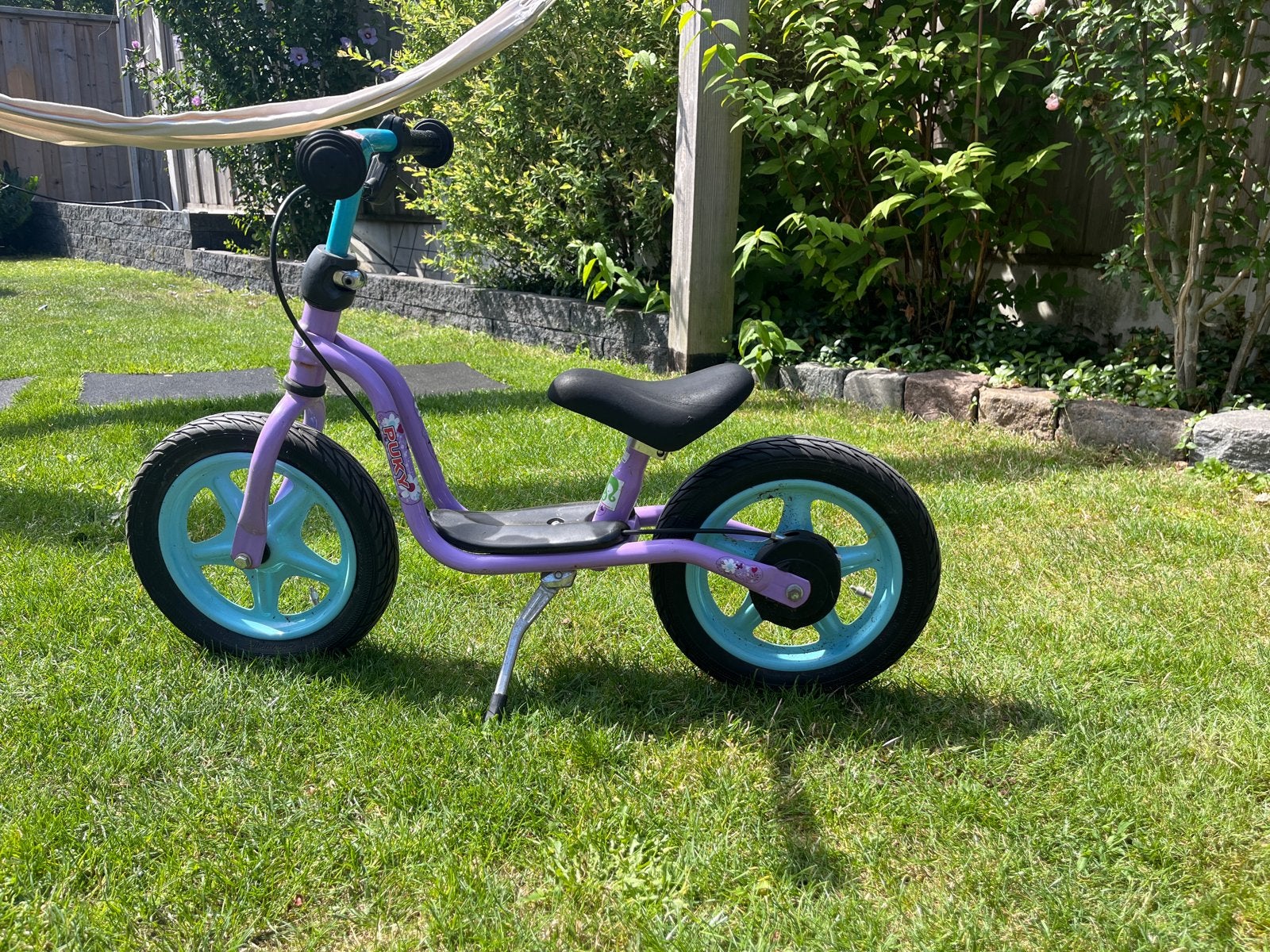 Puky loopfiets paars/blauw, Ophalen, Zo goed als nieuw, Minder dan 16 inch