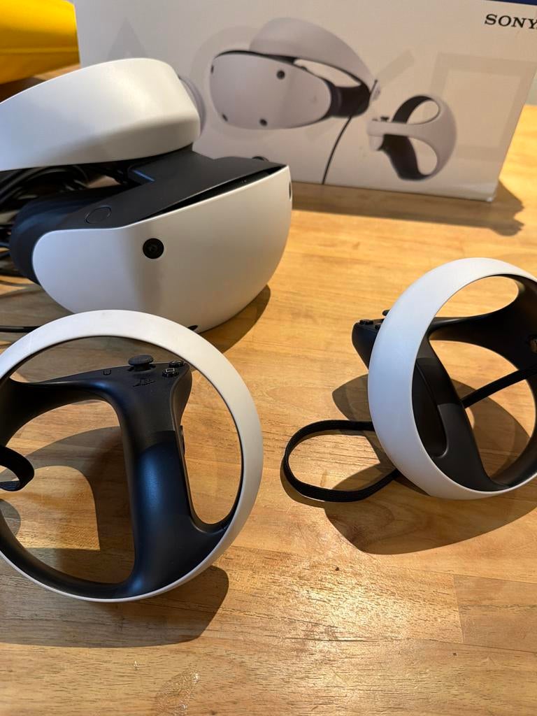 PlayStation VR2 Headset - Ervaar de Virtuele Realiteit, Spelcomputers en Games, Virtual Reality, Ophalen of Verzenden, Zo goed als nieuw