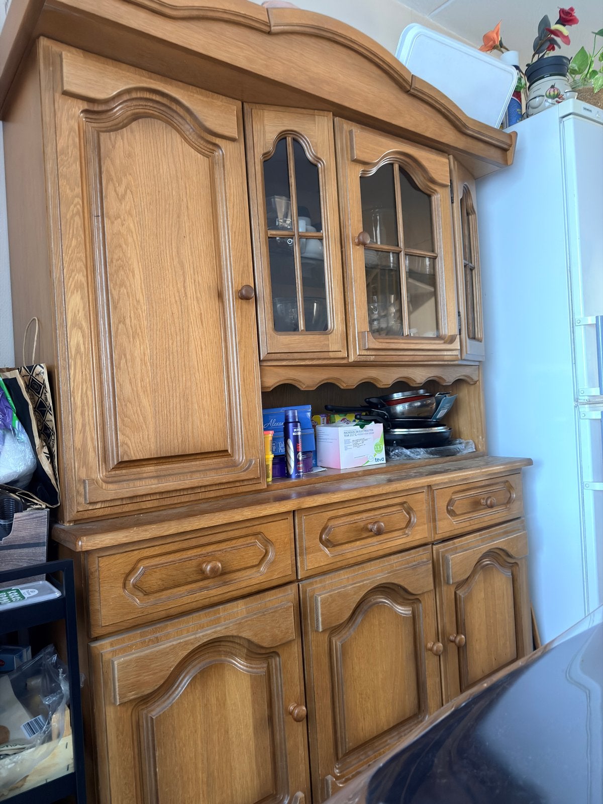 Gratis Massief eikenhouten buffetkast met vitrine en lades, Ophalen, Gebruikt, 100 tot 150 cm, 200 cm of meer