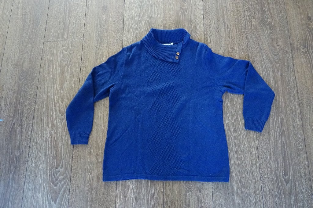 Blauwe trui, Maat 40, Germaine, Maat 38/40 (M), Blauw, Ophalen of Verzenden, Zo goed als nieuw