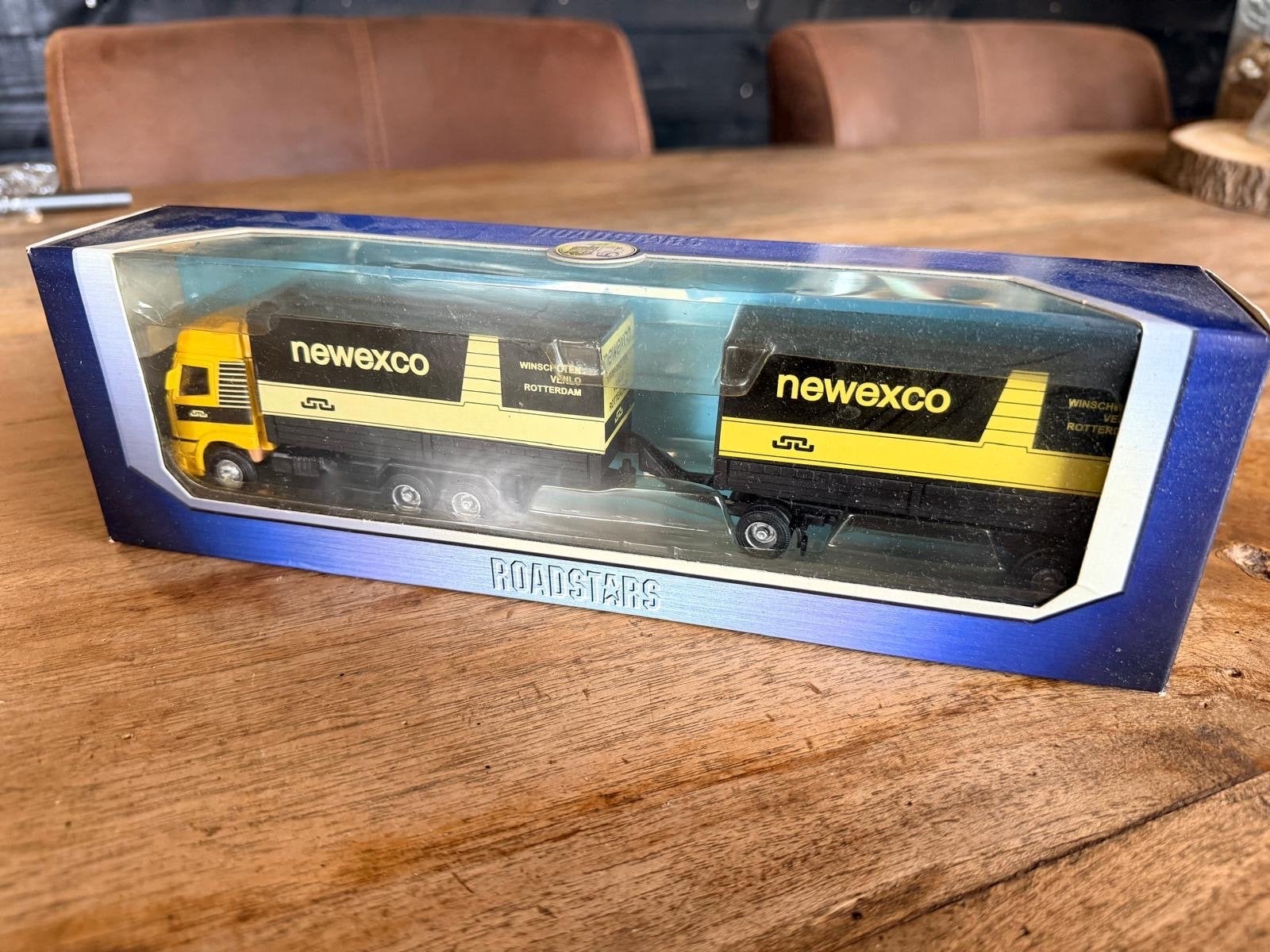Roadstars Newexco Vrachtwagen met Trailer Model, Overige merken, 1:50 of kleiner, Nieuw, Ophalen of Verzenden
