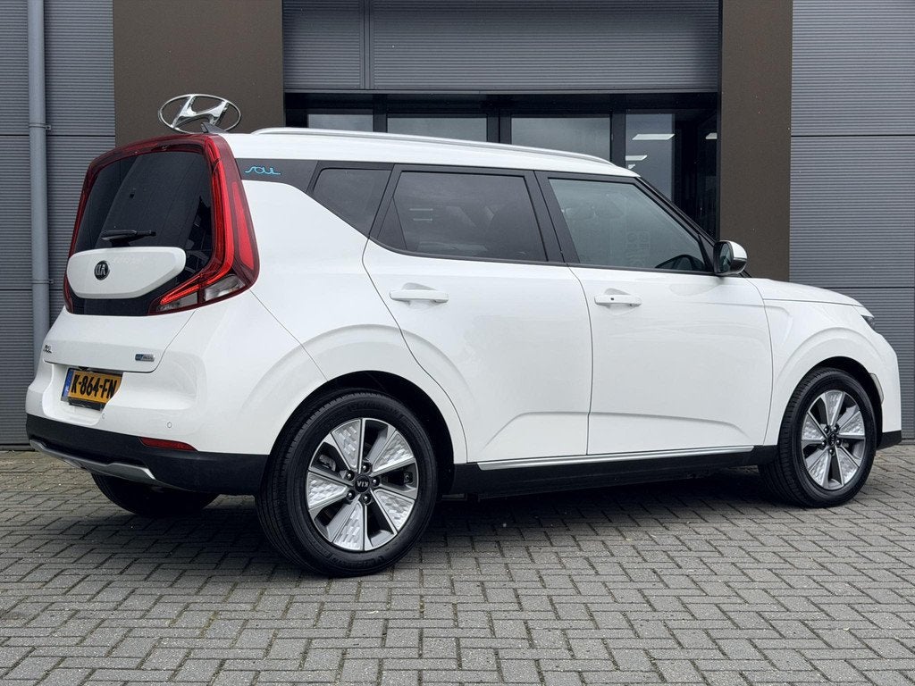 Kia e-Soul DynamicPlusLine 39.2 kWh / 276 KM WLTP / SOH 100%, Auto's, Gebruikt, Leder en Stof, Origineel Nederlands, 39 kWh