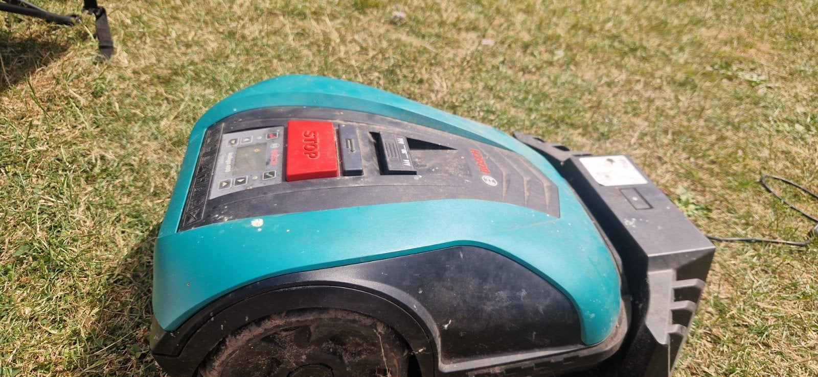 Bosch Indego robotmaaier (pin code onbekend), Tuin en Terras, Robotmaaiers, Ophalen, Gebruikt